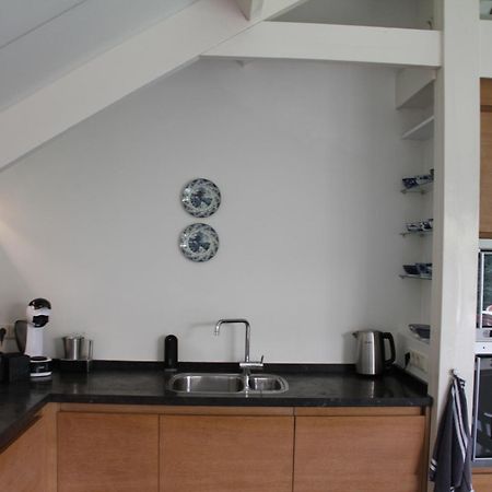 Familiehuis De Betuwe Met Prive Kunstgras Tennisbaan En Sauna Erichem Exterior foto