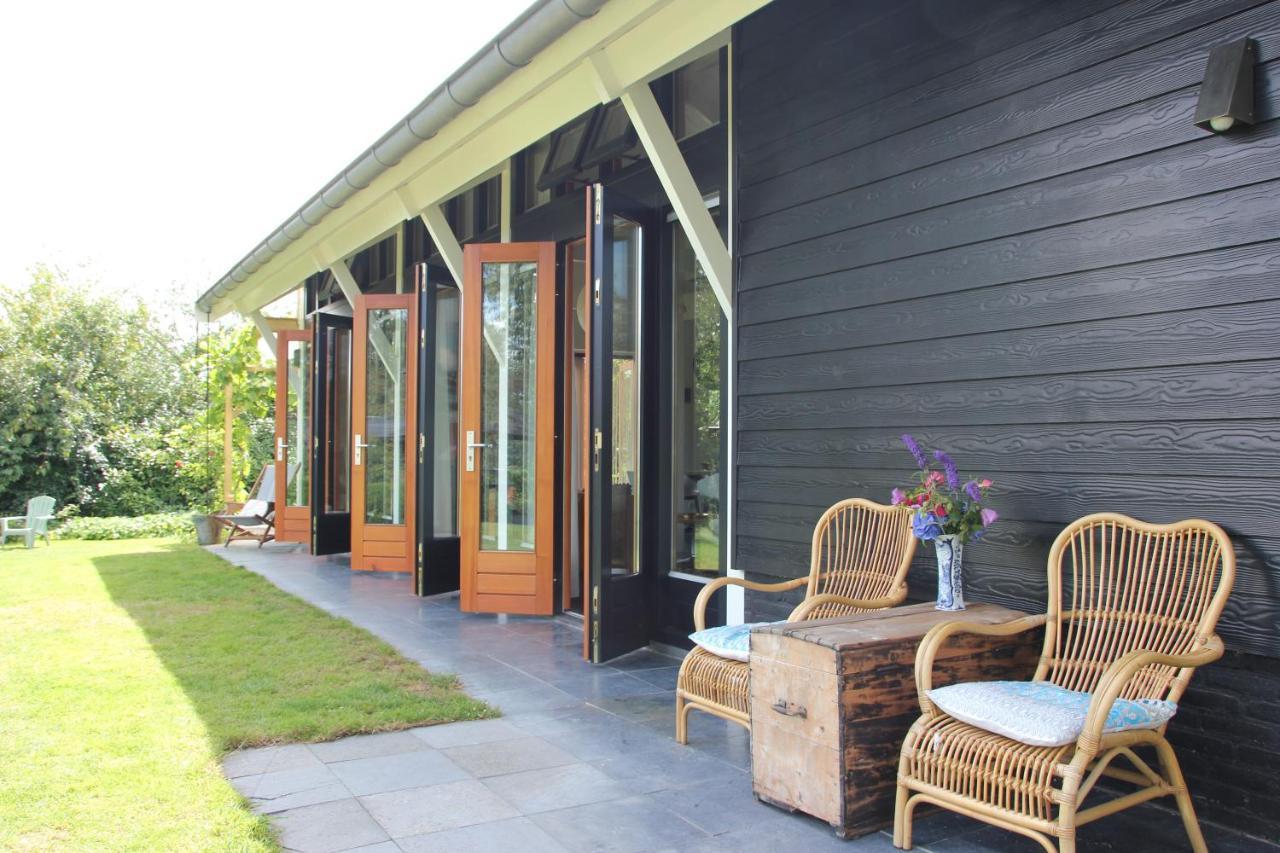 Familiehuis De Betuwe Met Prive Kunstgras Tennisbaan En Sauna Erichem Exterior foto